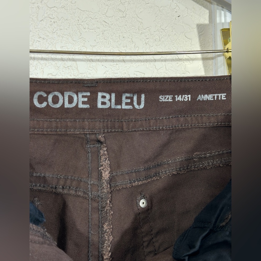 Code Bleu Annette Jeans | Size 14/31 | Brown Embellished Pockets | Stretch Fit - Picture 6 of 8